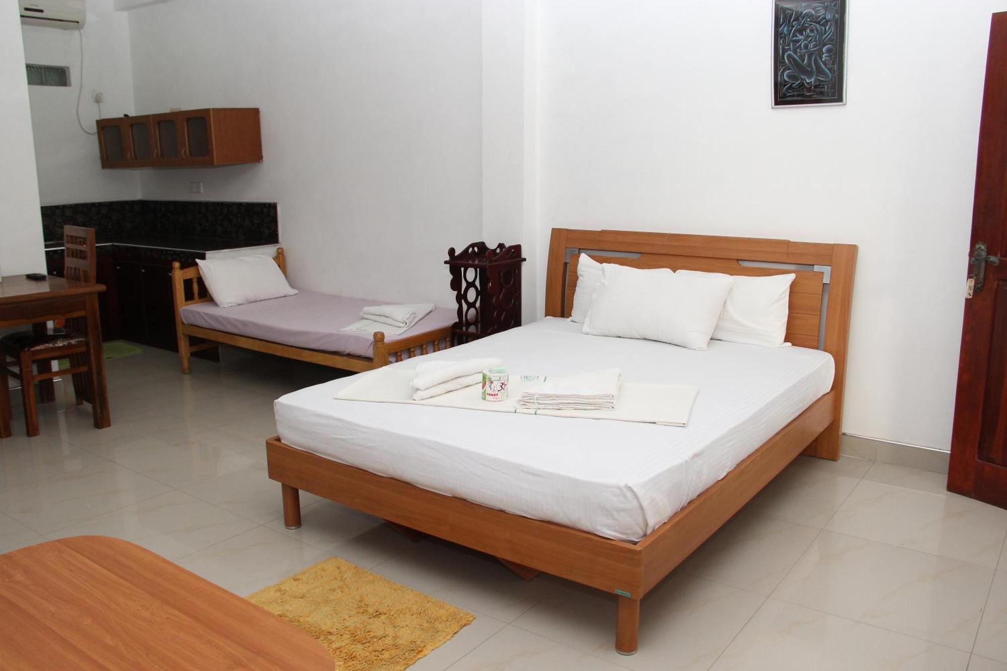 Shanith Guesthouse Негомбо Номер фото